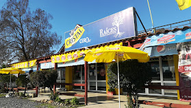 Restaurant raices