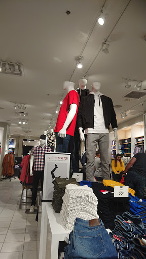 Clothing Store «Express», reviews and photos, 30 Mall Dr W, Jersey City, NJ 07310, USA