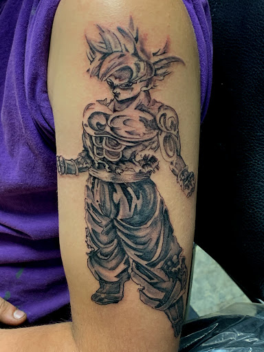 Tattoo Shop «PAS Tattoos», reviews and photos, 1735 E Ohio Pike, Amelia, OH 45102, USA