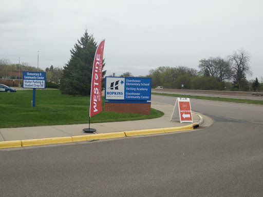 Community Center «Eisenhower Community Center», reviews and photos, 1001 MN-7, Hopkins, MN 55305, USA