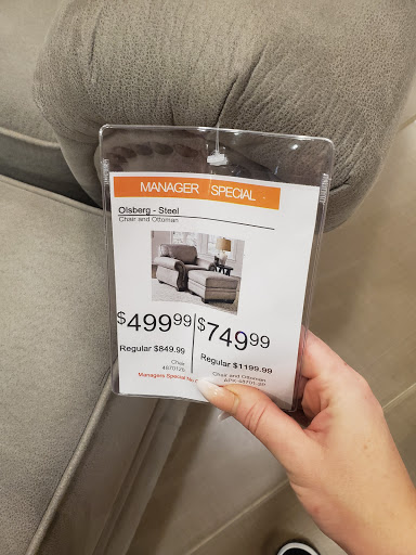 Furniture Store «Ashley Furniture HomeStore», reviews and photos, 2508 S 38th St, Tacoma, WA 98409, USA