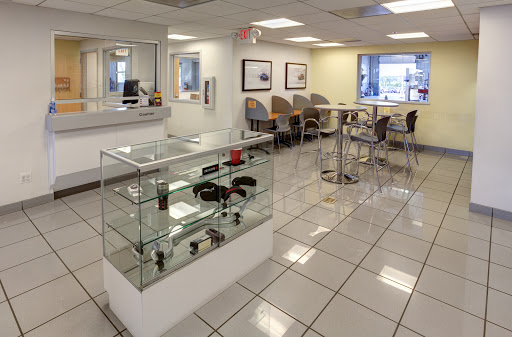 Nissan Dealer «St. Charles Nissan», reviews and photos, 5625 Veterans Memorial Pkwy, St Peters, MO 63376, USA