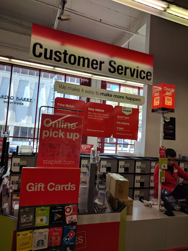 Office Supply Store «Staples», reviews and photos, 6450 Sunset Blvd, Hollywood, CA 90028, USA