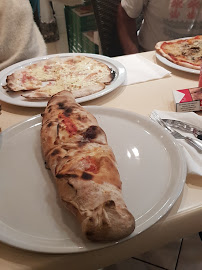 Calzone du Pizzeria Pizza du Soleil à Vallauris - n°4