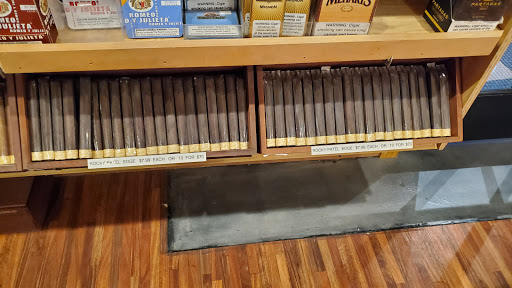 Tobacco Shop «Tobacco Grove», reviews and photos, 8069 Wedgewood Ln N, Maple Grove, MN 55369, USA