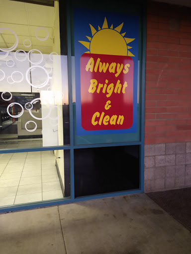 Laundromat «Sunshine Laundry», reviews and photos, 1950 W Indian School Rd #10, Phoenix, AZ 85015, USA