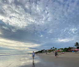Kayu Aya Beach photo