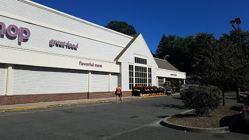 Grocery Store «Stop & Shop», reviews and photos, 111 Vredenburgh Ave, Yonkers, NY 10704, USA