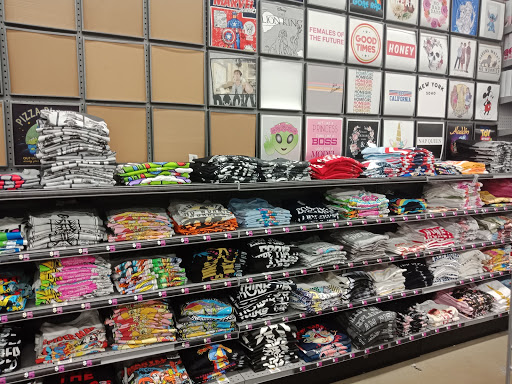 Variety Store «Five Below», reviews and photos, 12970 Middlebrook Road, Germantown, MD 20874, USA