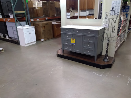 Home Improvement Store «HOBO- Home Owners Bargain Outlet», reviews and photos, 2650 Belvidere Rd, Waukegan, IL 60085, USA