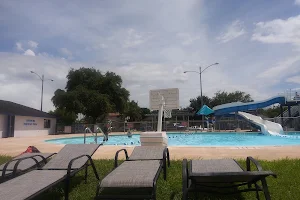 Fountain Park Pool image