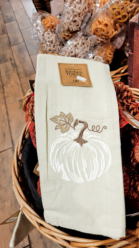 Grocery Store «The Fresh Market», reviews and photos, 4588 Virginia Beach Blvd #106, Virginia Beach, VA 23462, USA