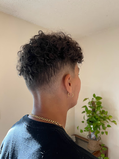 Barber Shop «Cutting Corners Barber Shop», reviews and photos, 12811 8th Ave W, Everett, WA 98204, USA