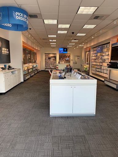 Cell Phone Store «AT&T», reviews and photos, 3225 Alderwood Mall Blvd, Lynnwood, WA 98036, USA