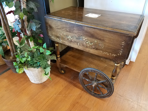 Thrift Store «Union Gospel Mission Store», reviews and photos, 885 Commercial St NE, Salem, OR 97301, USA