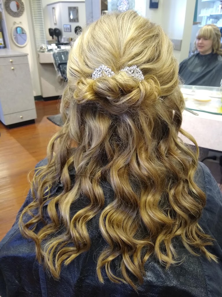 Salon 180 17402