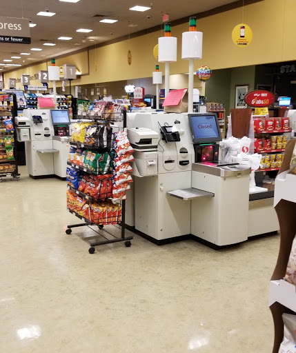 Grocery Store «Safeway», reviews and photos, 1688 Anderson Rd, McLean, VA 22102, USA