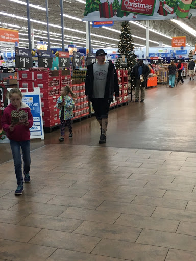 Department Store «Walmart Supercenter», reviews and photos, 12751 Washington Twp Blvd, Waynesboro, PA 17268, USA