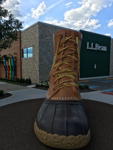 Clothing Store «L.L. Bean», reviews and photos, 4222 Easton Loop W, Columbus, OH 43219, USA