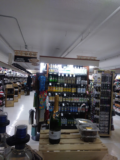 Grocery Store «D & W Fresh Market», reviews and photos, 2103 Parkview Ave, Kalamazoo, MI 49008, USA