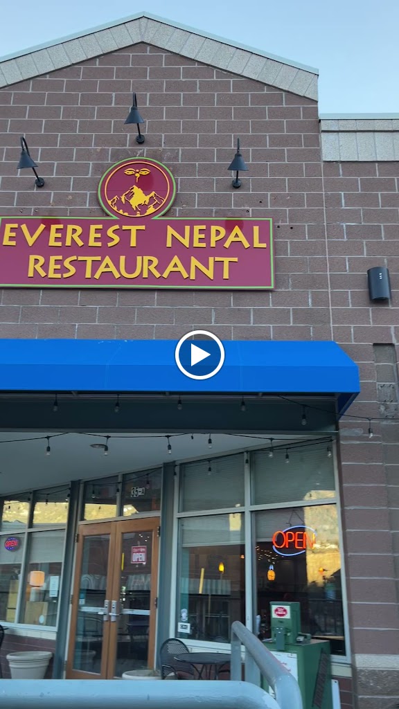 Everest Nepal Restaurant 81601