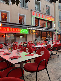 Atmosphère du Pizzeria Gaetano du centre à Toulon - n°4