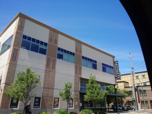 Movie Theater «Salem Cinema», reviews and photos, 1127 Broadway St NE #170, Salem, OR 97301, USA