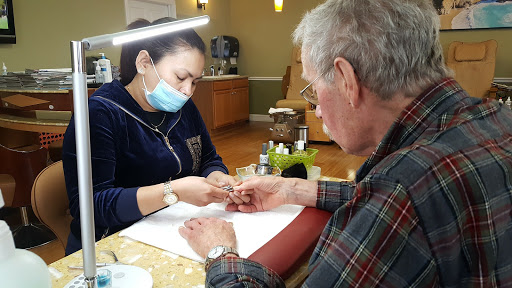 Nail Salon «Royal Nails Salon», reviews and photos, 58 Pearl St, Essex Junction, VT 05452, USA