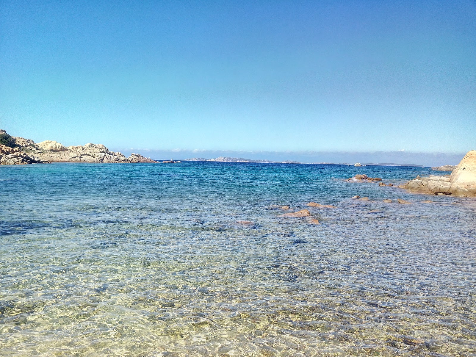 Foto de Cala d'Inferno com pequena baía