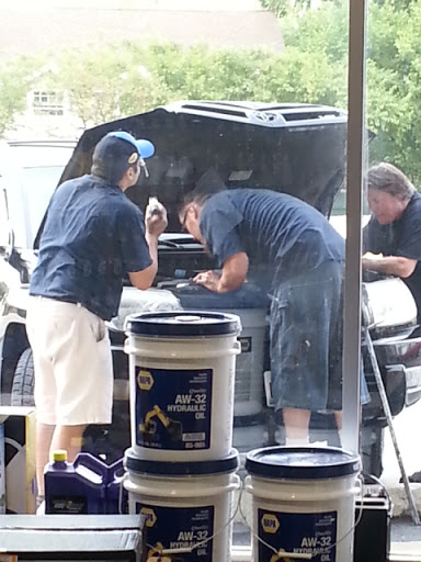 Auto Parts Store «NAPA Auto Parts - Auto Parts Of Palatine», reviews and photos, 855 W Northwest Hwy, Palatine, IL 60067, USA