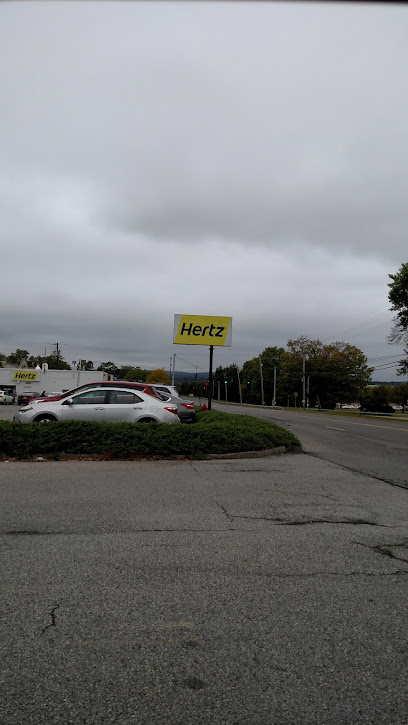 Hertz Car Rental - Poughkeepsie - Ibm Road Hle (POU)