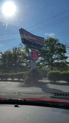 Donut Shop «Krispy Kreme South Charleston», reviews and photos, 42 Riverwalk Plaza McCorkle Ave, South Charleston, WV 25303, USA