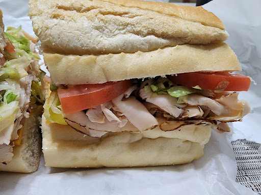 Grocery Store «Milford Market», reviews and photos, 26 Bridge St, Milford, NJ 08848, USA