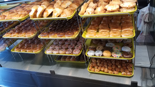 Donut Shop «Ducks Donuts», reviews and photos, 2307 S Bristol St, Santa Ana, CA 92704, USA