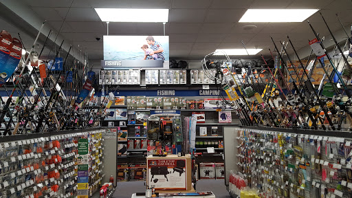 Sporting Goods Store «Big 5 Sporting Goods - SeaTac Village», reviews and photos, 1916 S. 320th, Federal Way, WA 98003, USA