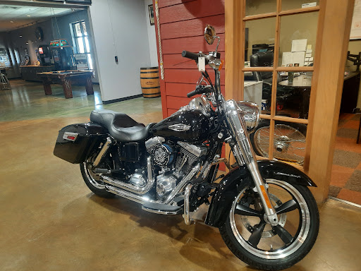 Harley-Davidson Dealer «Harley-Davidson of Brandon», reviews and photos, 9841 E Adamo Dr, Tampa, FL 33619, USA