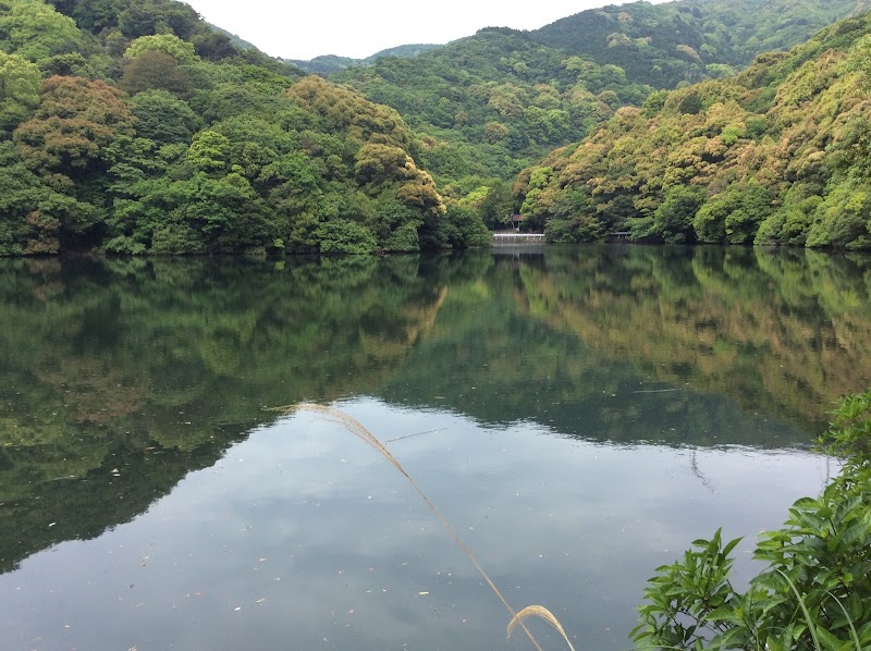 白山神社