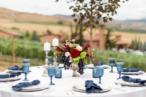 Florist «Fleur de lis floral & event design», reviews and photos, 4550 Navarre Coulee Rd, Chelan, WA 98816, USA