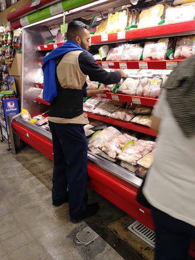 Shopping Mall «Shoreline Village», reviews and photos, 401-435 Shoreline Village Drive, Long Beach, CA 90802, USA