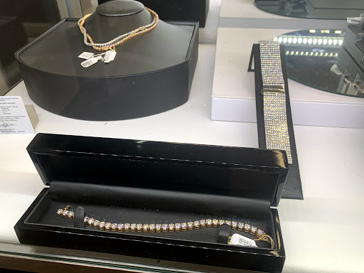 Pawn Shop «Motor City Pawn Brokers», reviews and photos, 15440 East 8 Mile Road, Detroit, MI 48205, USA