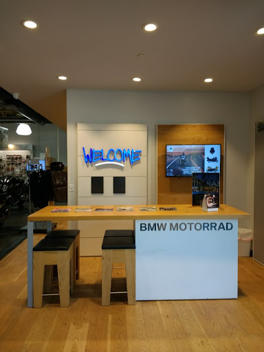 BMW Motorcycle Dealer «BMW Motorcycles of Louisville», reviews and photos, 1700 Arthur St, Louisville, KY 40208, USA