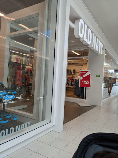 Shopping Mall «Lynnhaven Mall», reviews and photos, 701 Lynnhaven Pkwy, Virginia Beach, VA 23452, USA