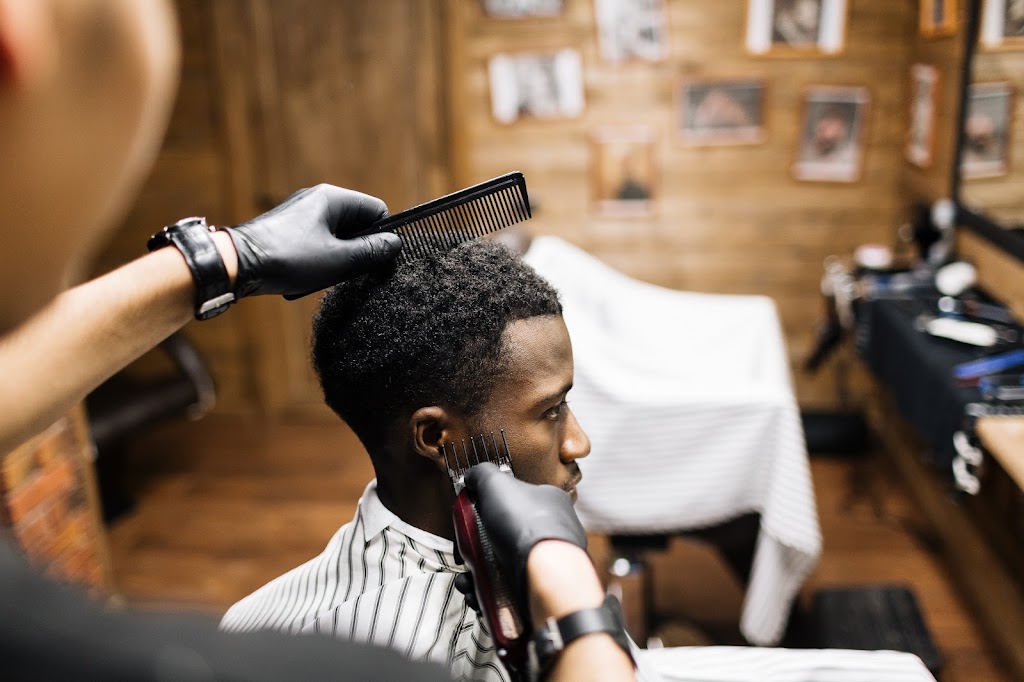 Tomasso's Barbershop 08012