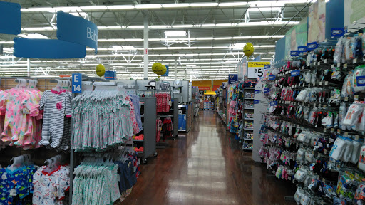 Department Store «Walmart Supercenter», reviews and photos, 555 W Genesee St, Lapeer, MI 48446, USA