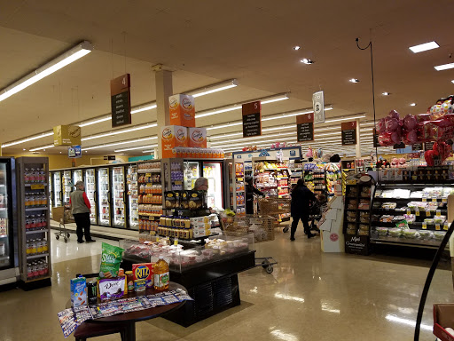 Grocery Store «Safeway», reviews and photos, 10223 Gravelly Lake Dr SW, Lakewood, WA 98499, USA