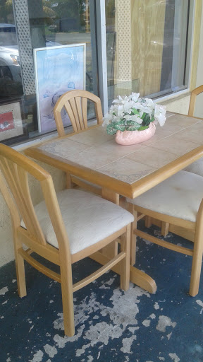 Thrift Store «Re wear Gear and More Thrift Store», reviews and photos, 6900 Stirling Rd, Hollywood, FL 33024, USA