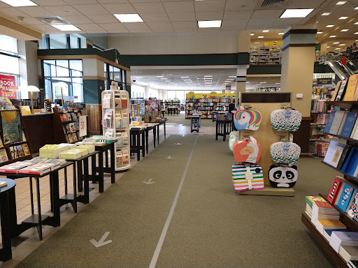 Book Store «Barnes & Noble», reviews and photos, 2518 South Rd, Poughkeepsie, NY 12601, USA
