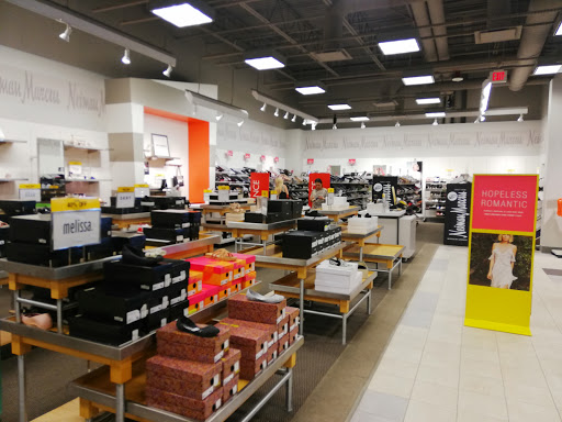 Outlet Mall «Tanger Outlet Deer Park», reviews and photos, 152 The Arches Cir, Deer Park, NY 11729, USA