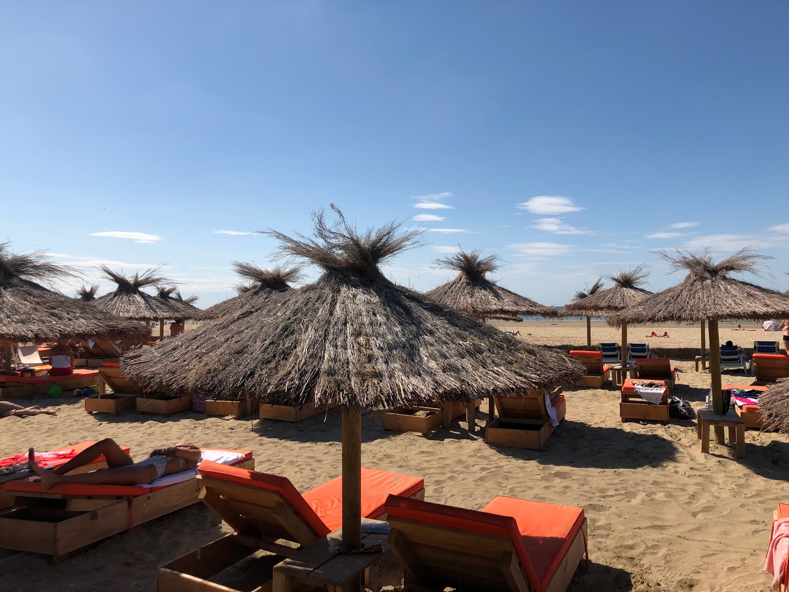 Foto di Spiaggia di Deauville - luogo popolare tra gli intenditori del relax