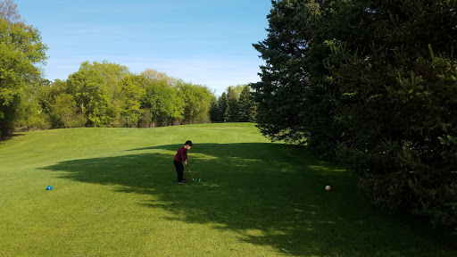 Golf Course «Mendota Heights Par 3 Golf Crs», reviews and photos, 1695 Dodd Rd, Mendota Heights, MN 55118, USA